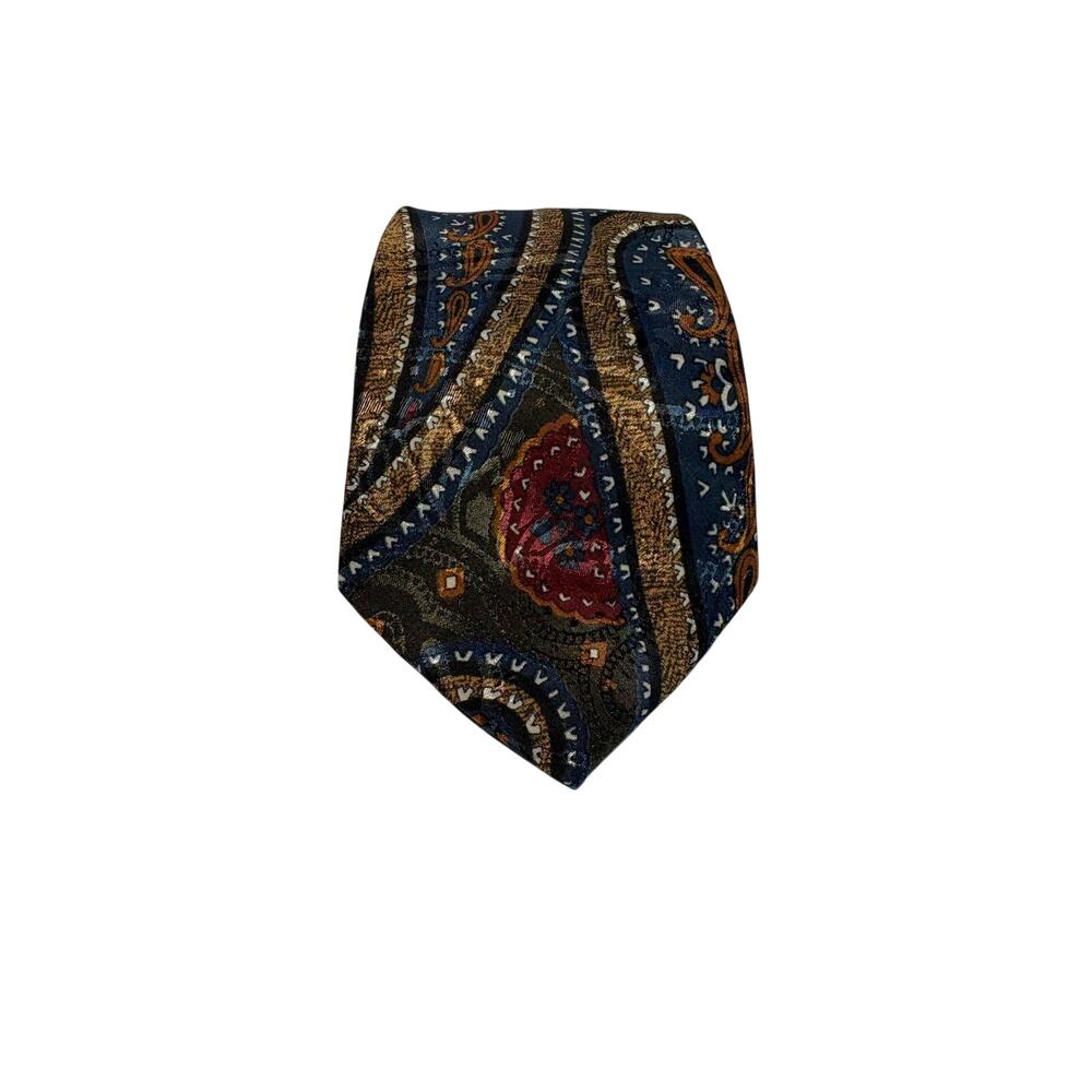 Wembley Paisley Patterned Necktie with Geometric and Swirl Designs